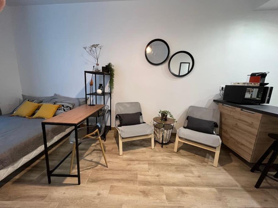 Studio Cosy Rez-De-Chaussee 富瓦 外观 照片